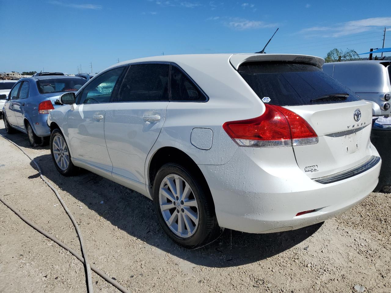 Image 2 of Toyota Venza 2011 with VIN 4T3BA3BB4BU022152