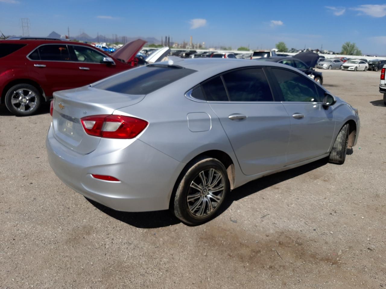 Image 3 of 2018 CHEVROLET CRUZE LT 2018 with VIN 1G1BE5SM8J7199761