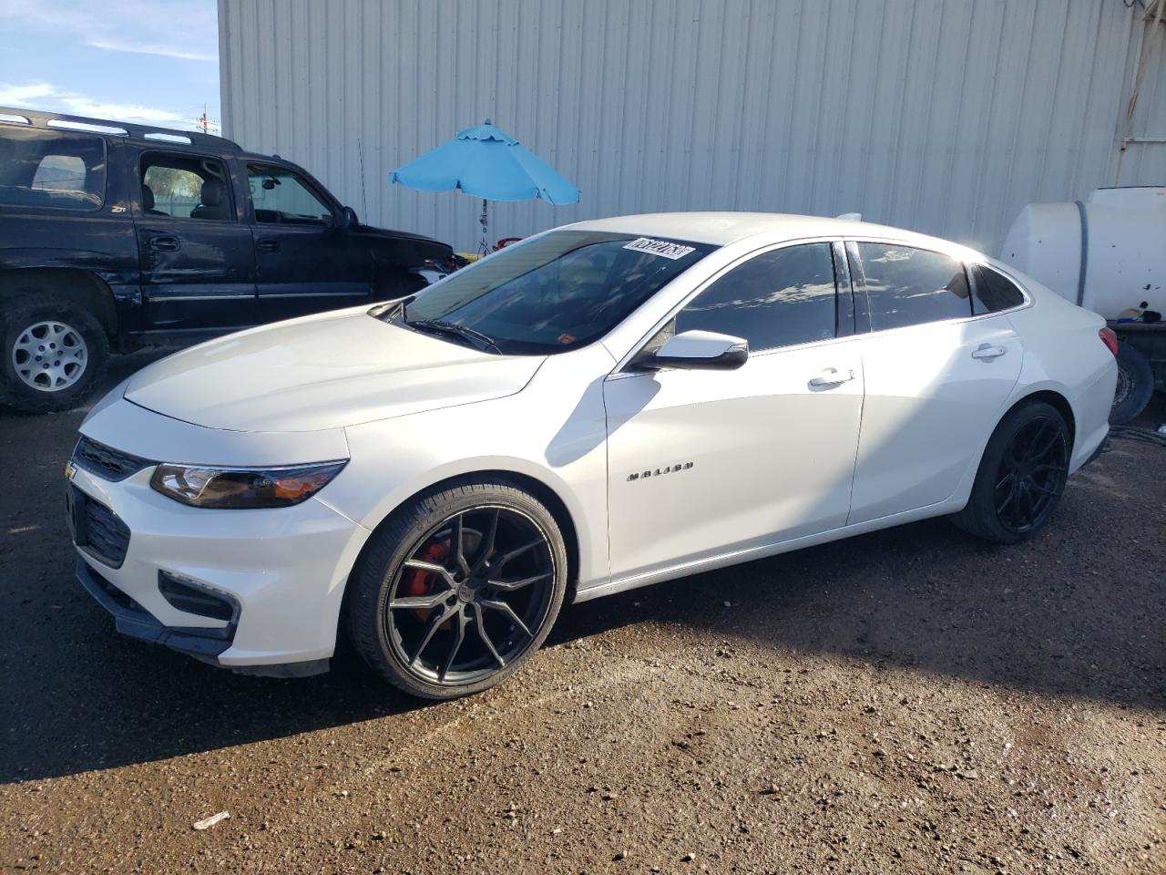 Изображение 1 2017 CHEVROLET MALIBU LT 2017 с VIN 1G1ZE5ST2HF206208