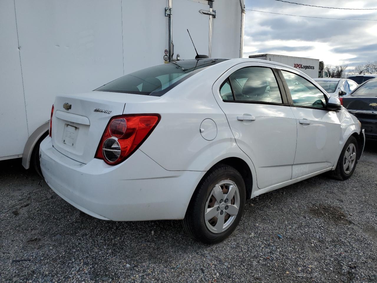 Obraz 3 z 2015 CHEVROLET SONIC LS 2015 z VIN 1G1JA5SG8F4116209