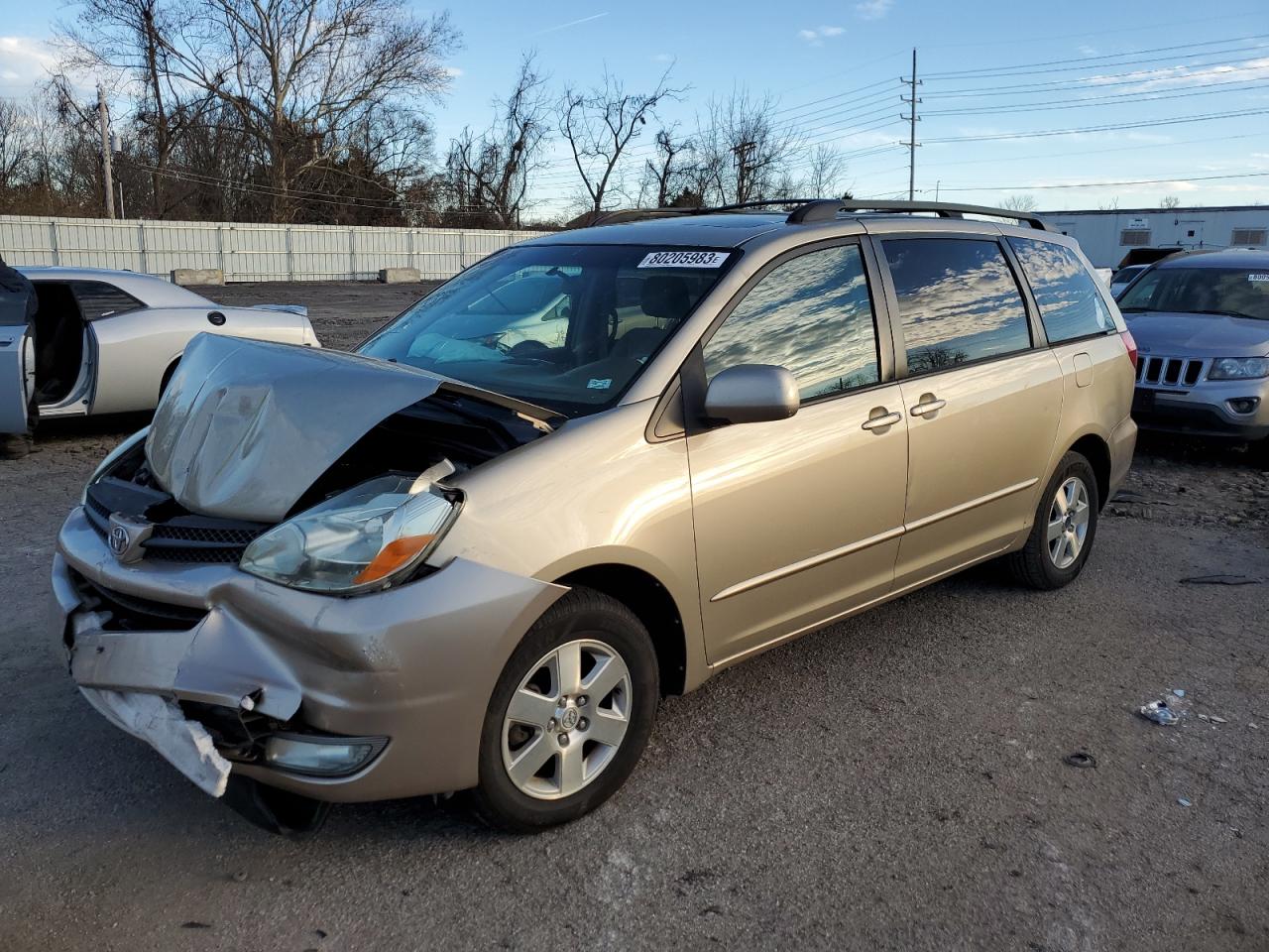 2004 TOYOTA SIENNA XLE 2004 image