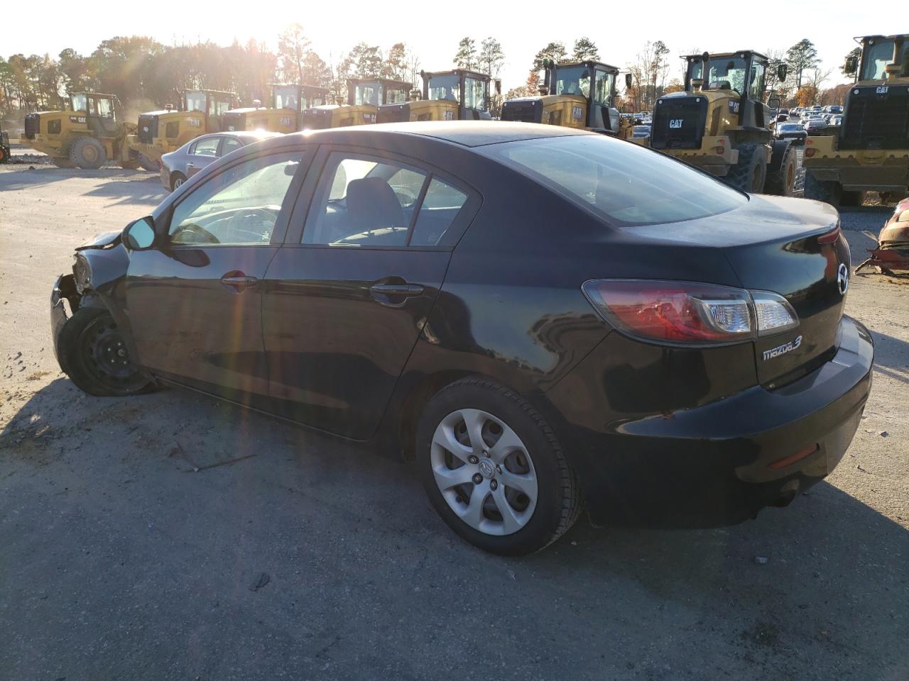 Obraz 2 z 2012 MAZDA 3 I 2012 z VIN JM1BL1UF0C1521898