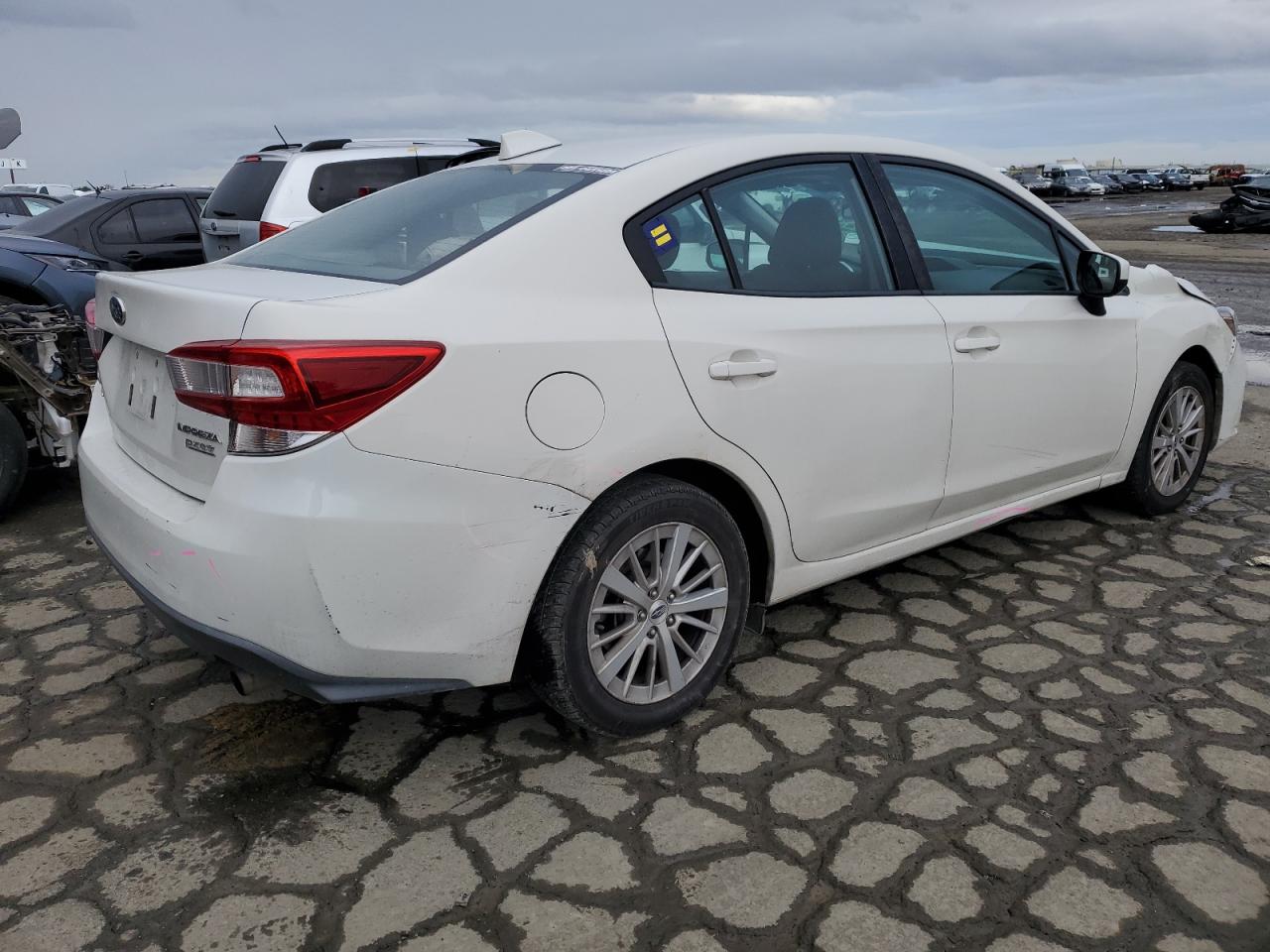 Изображение 3 2017 SUBARU IMPREZA PREMIUM 2017 с VIN 4S3GKAB61H3621967