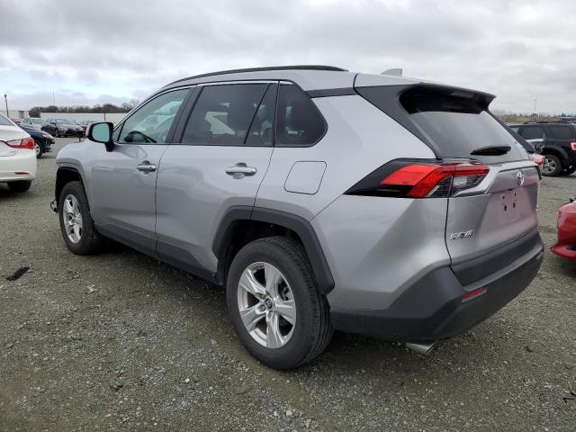 Image 2 of 2019 TOYOTA RAV4 XLE 2019 with VIN 2T3W1RFV2KC028719