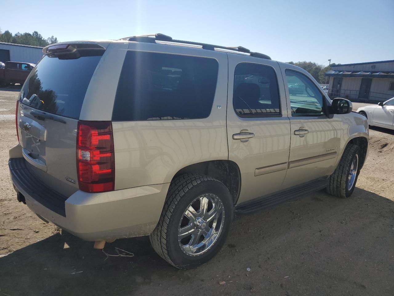 Изображение 3 2007 CHEVROLET TAHOE C1500 2007 с VIN 1GNFC13067J336167