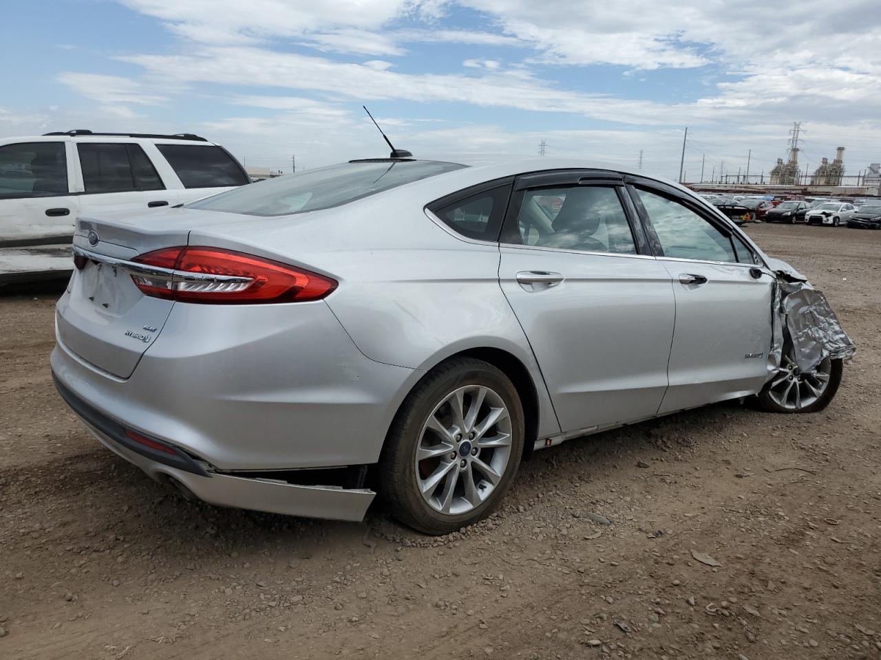 Image 3 of 2017 FORD FUSION SE HYBRID 2017 with VIN 3FA6P0LU1HR234010