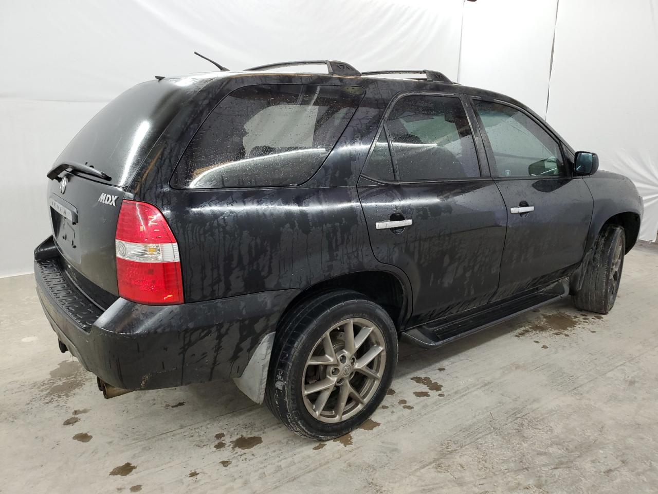 Image 3 of 2002 ACURA MDX TOURING 2002 with VIN 2HNYD18662H534358