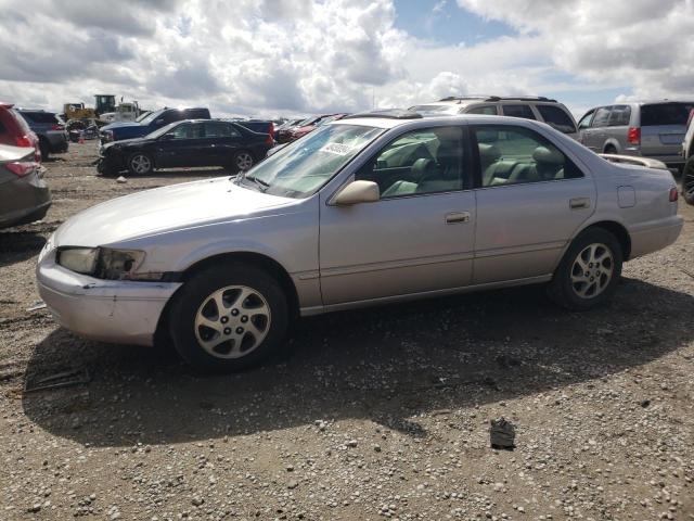 Image 1 of 1999 TOYOTA CAMRY LE 1999 with VIN 4T1BF28K2XU075306