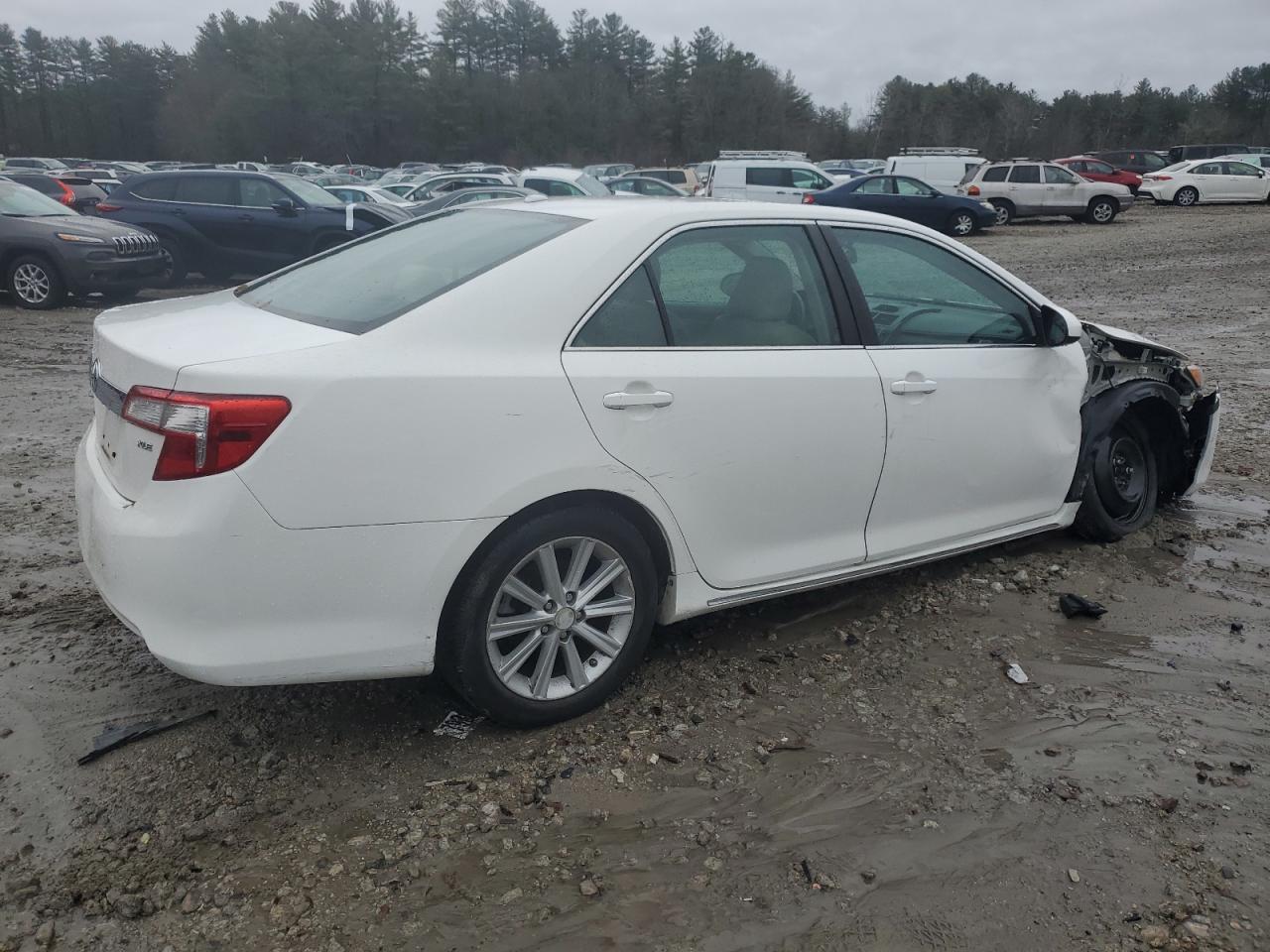 Obraz 3 z 2012 TOYOTA CAMRY SE 2012 z VIN 4T1BK1FK3CU012654