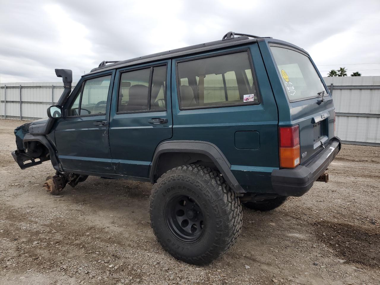 Image 2 of 1995 JEEP CHEROKEE SE 1995 with VIN 1J4FT28S5SL504770