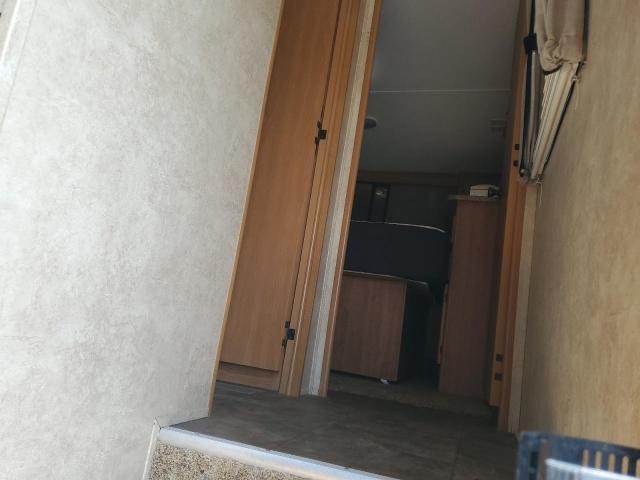 Изображение 2 2010 KEYSTONE COPPER CAN 2010 с VIN 4YDF32422B1530733