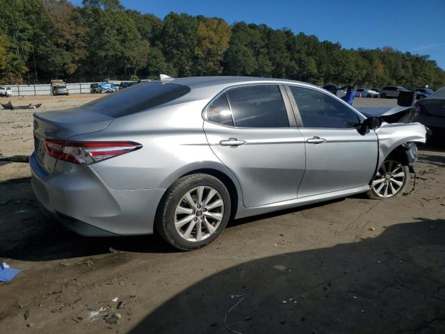 Obraz 3 z 2019 TOYOTA CAMRY L 2019 z VIN 4T1B11HK2KU266662