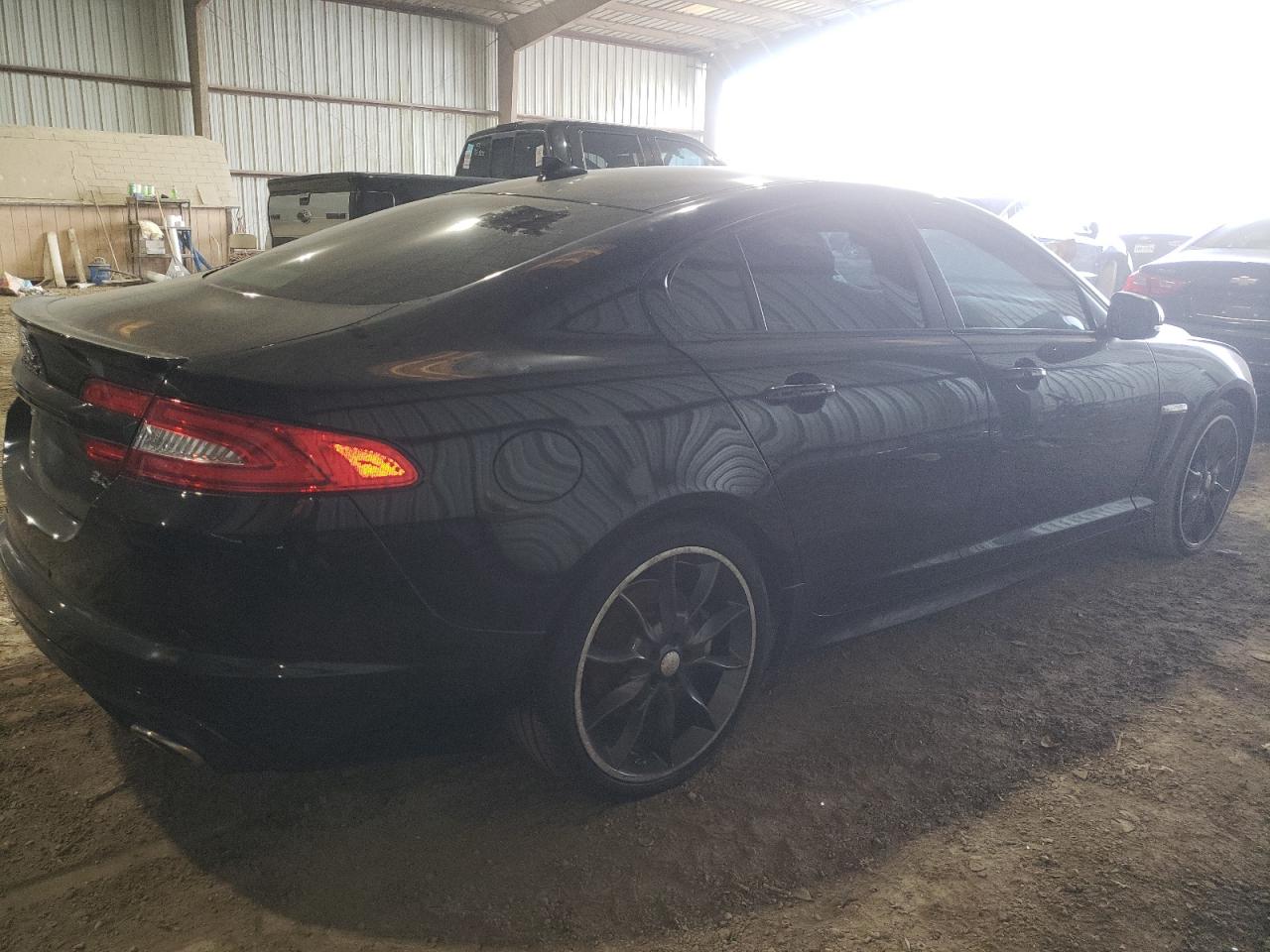 Image 3 of 2015 JAGUAR XF 3.0 SPORT 2015 with VIN SAJWA0F72F8U77164