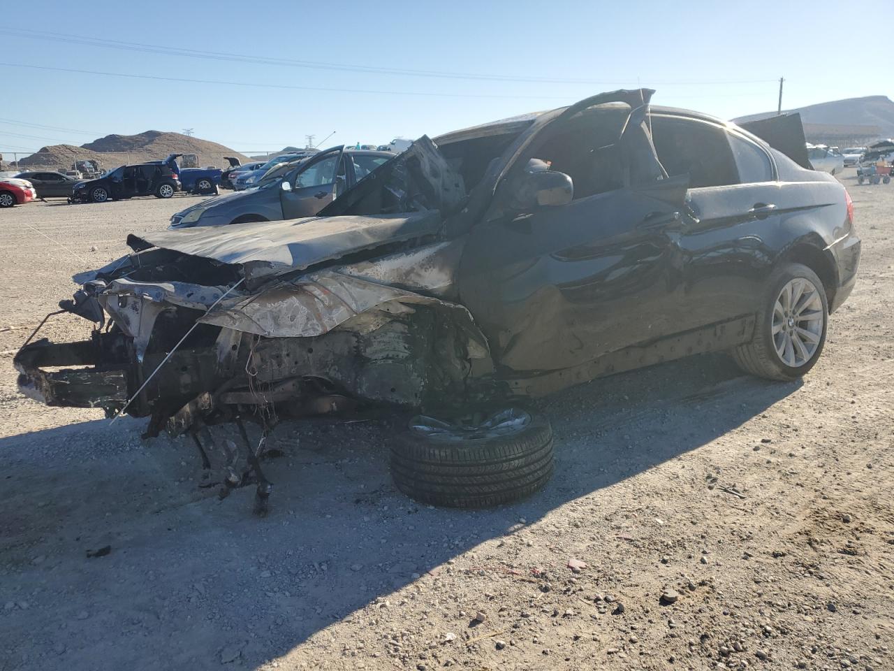 Obraz 1 z 2011 BMW 328 I SULEV 2011 z VIN WBAPH5C57BF093897
