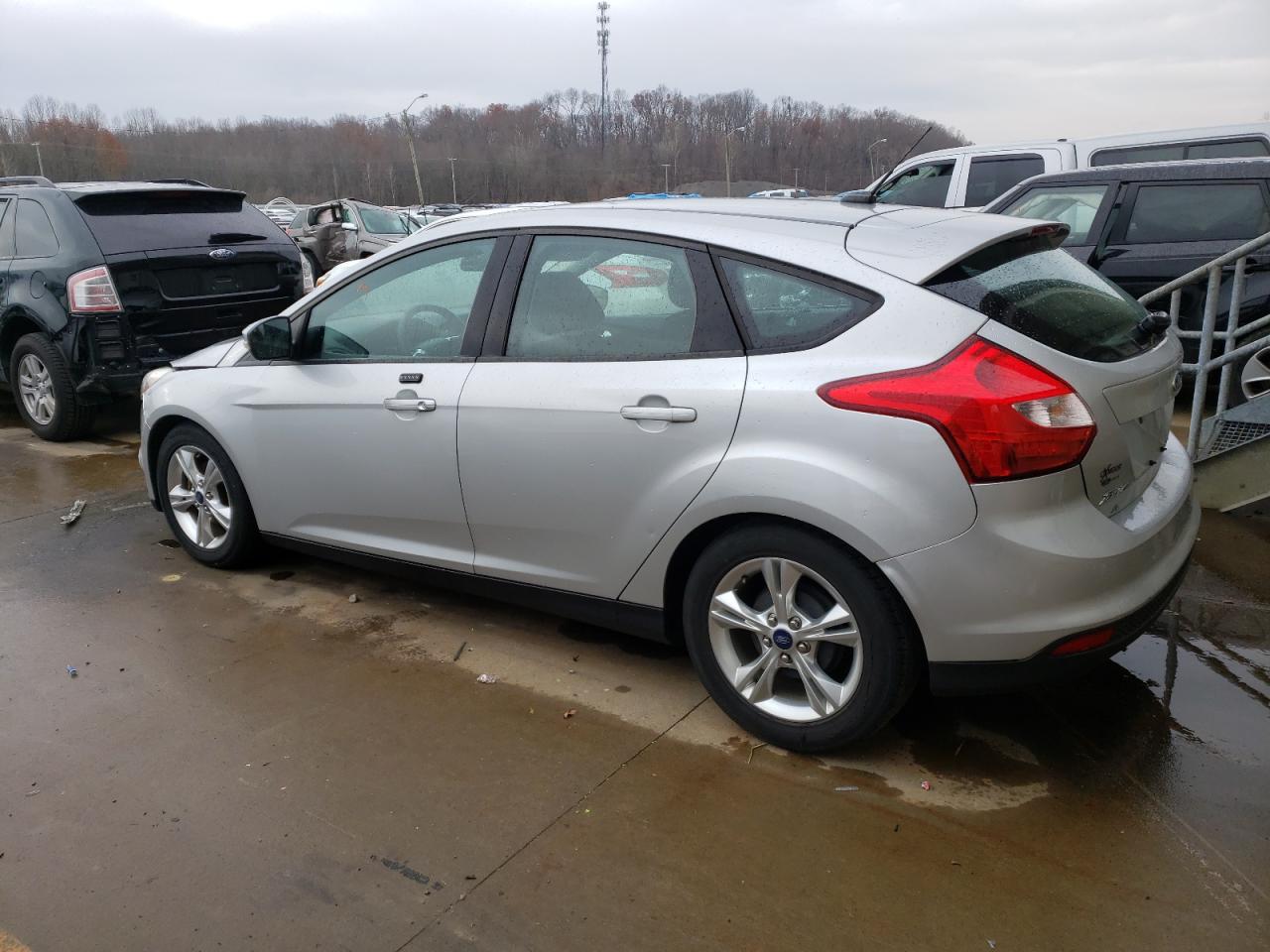 Obraz 2 z 2014 FORD FOCUS SE 2014 z VIN 1FADP3K2XEL167281