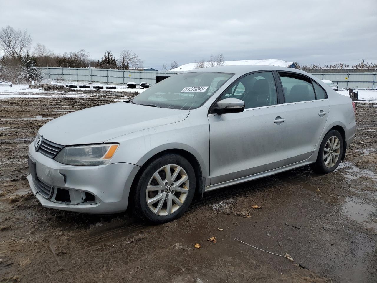 Image 1 of 2014 VOLKSWAGEN JETTA SE 2014 with VIN 3VWD17AJ7EM238508