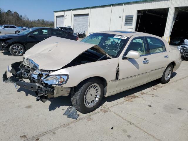 Obraz 1 z 1999 LINCOLN TOWN CAR CARTIER 1999 z VIN 1LNHM83W0XY695030