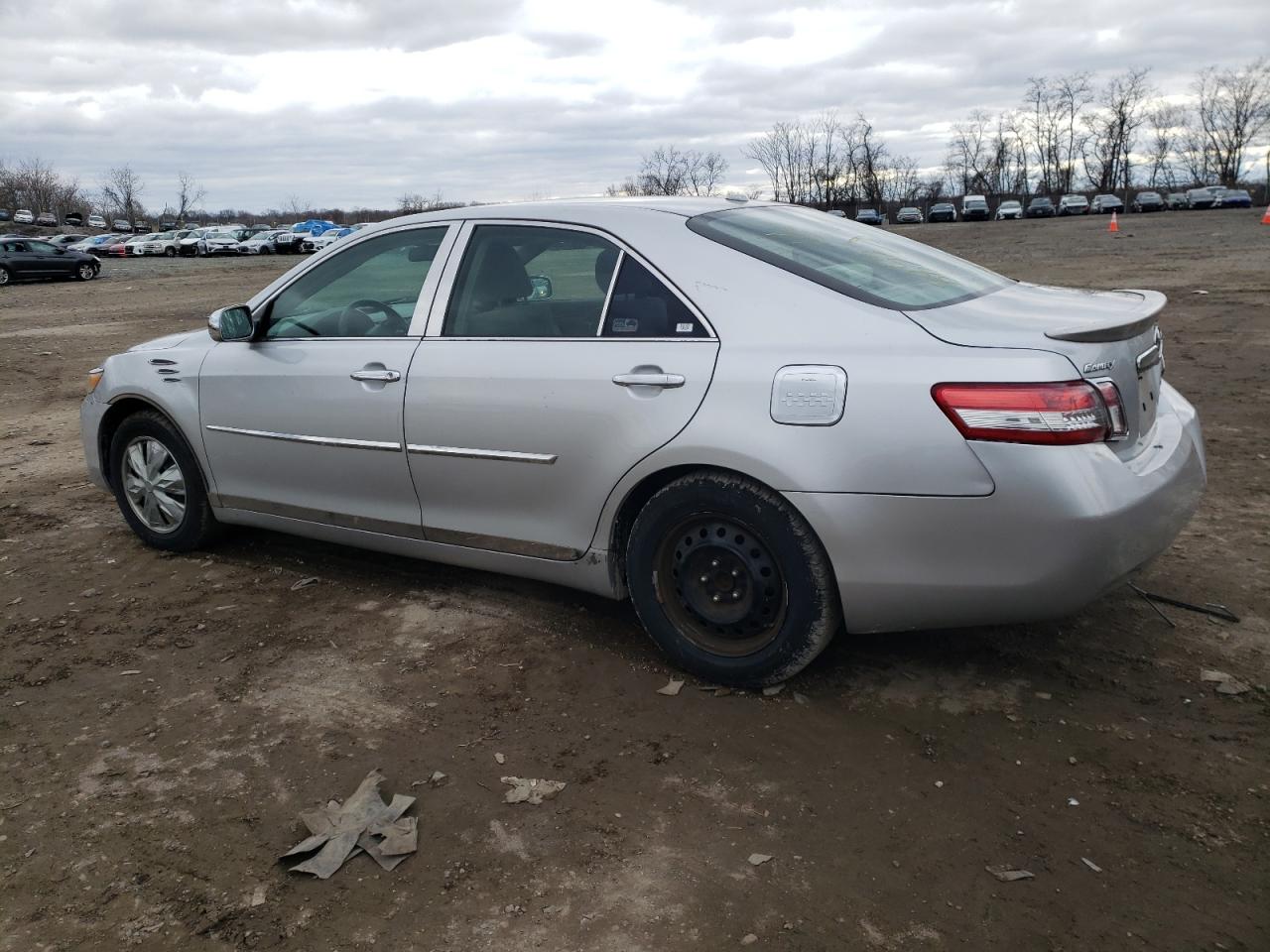 Изображение 2 2010 TOYOTA CAMRY BASE 2010 с VIN 4T1BF3EK3AU020543
