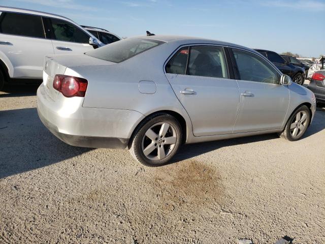 Image 3 of 2009 VOLKSWAGEN JETTA SE 2009 with VIN 3VWRZ71K99M092495