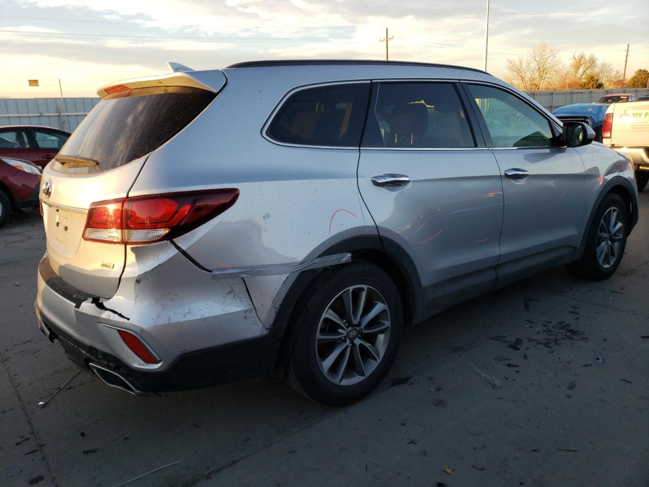 Obraz 3 z 2019 HYUNDAI SANTA FE XL SE 2019 z VIN KM8SMDHF1KU307424