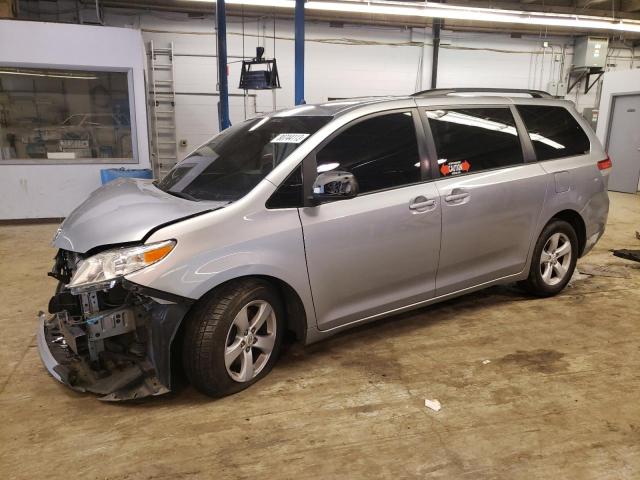 Изображение 1 2011 TOYOTA SIENNA LE 2011 с VIN 5TDKK3DC7BS122394