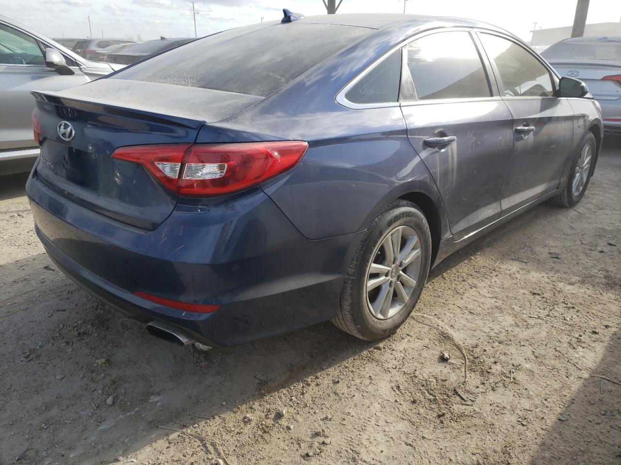 Obraz 3 z 2017 HYUNDAI SONATA SE 2017 z VIN 5NPE24AF2HH554438
