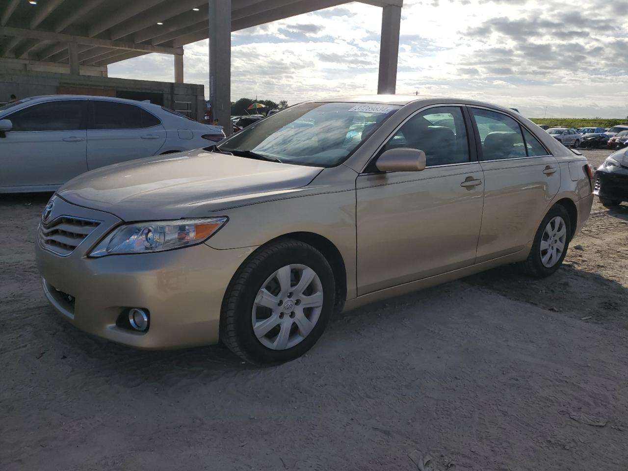 Image 1 of 2010 TOYOTA CAMRY BASE 2010 with VIN 4T1BF3EK9AU535272