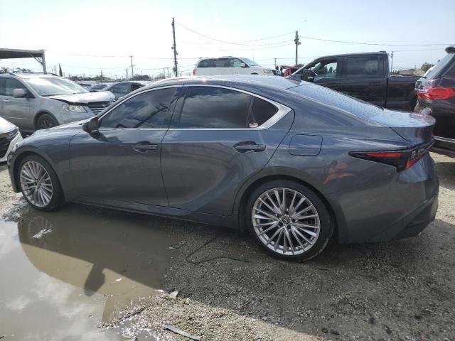 Image 2 of 2022 LEXUS IS 300 2022 with VIN JTHDA1D2XN5122034