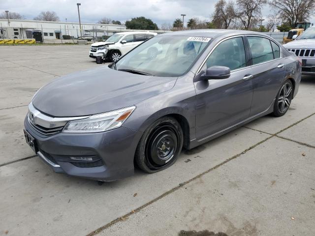 Obraz 1 z 2017 HONDA ACCORD TOURING 2017 z VIN 1HGCR3F92HA024298