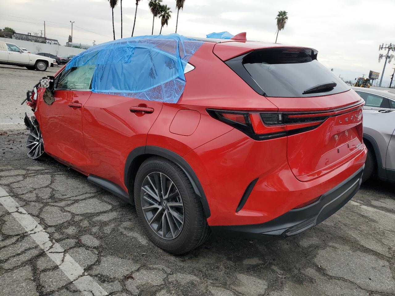 Image 2 of 2023 LEXUS NX 350H 2023 with VIN 2T2GKCEZ2PC015015
