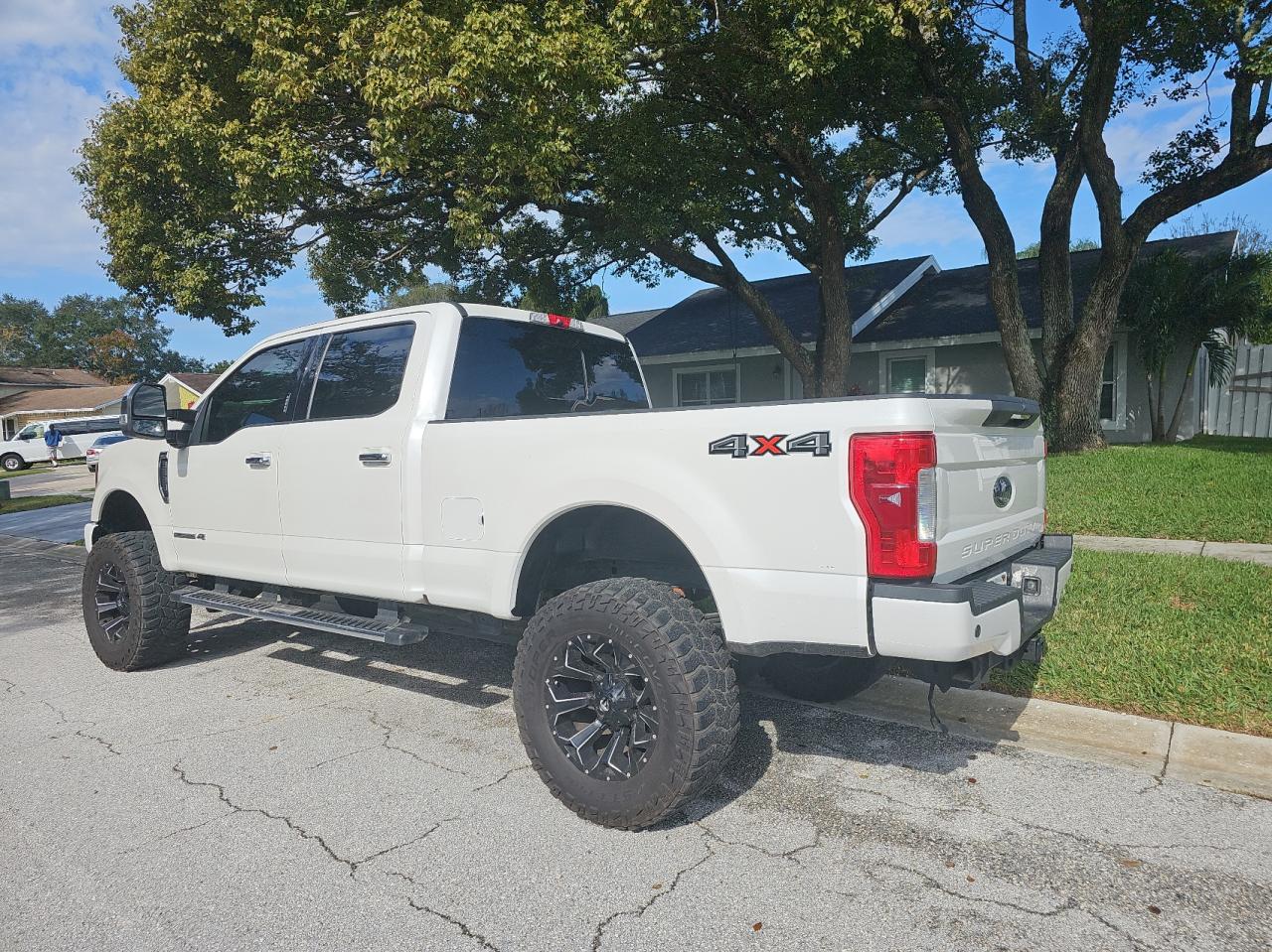 Изображение 3 2019 FORD F250 SUPER DUTY 2019 с VIN 1FT7W2BT8KEG00819