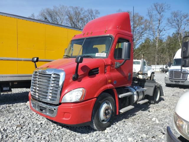 Image 2 of 2016 FREIGHTLINER CASCADIA 113 2016 with VIN 3AKBGADV4GDGW4783