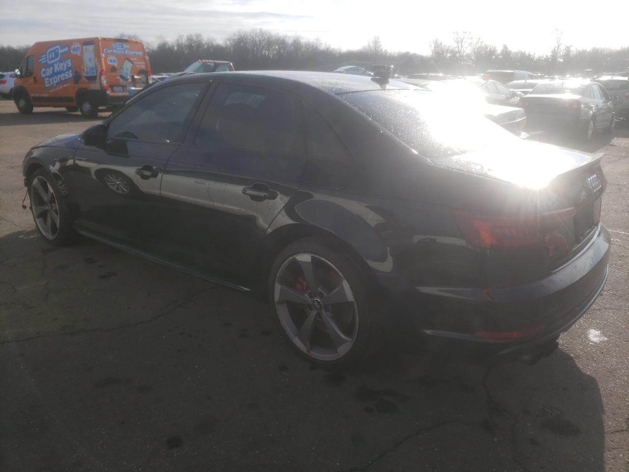 Obraz 2 z 2018 AUDI S4 PREMIUM PLUS 2018 z VIN WAUB4AF4XJA019256