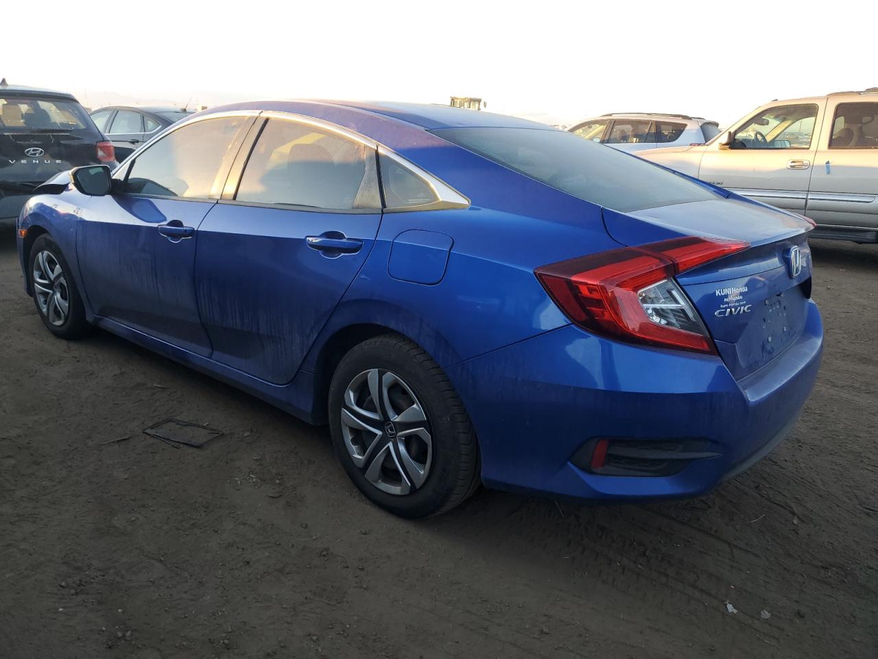 Изображение 2 2016 HONDA CIVIC LX 2016 с VIN 19XFC2F56GE066456