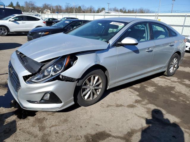 Image 1 of 2018 HYUNDAI SONATA SE 2018 with VIN 5NPE24AF4JH632451