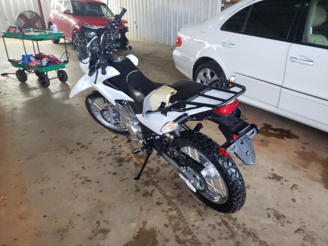 Image 3 of 2023 HONDA XR150L E 2023 with VIN 3H1KD1311PD005203