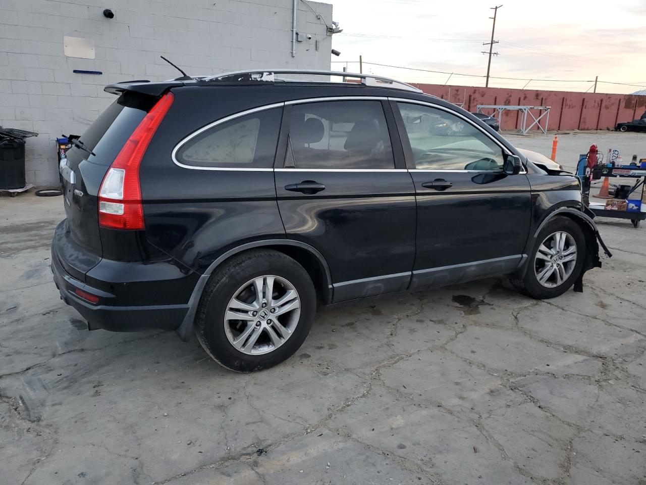 Image 3 of 2010 HONDA CR-V EXL 2010 with VIN 5J6RE4H73AL016642