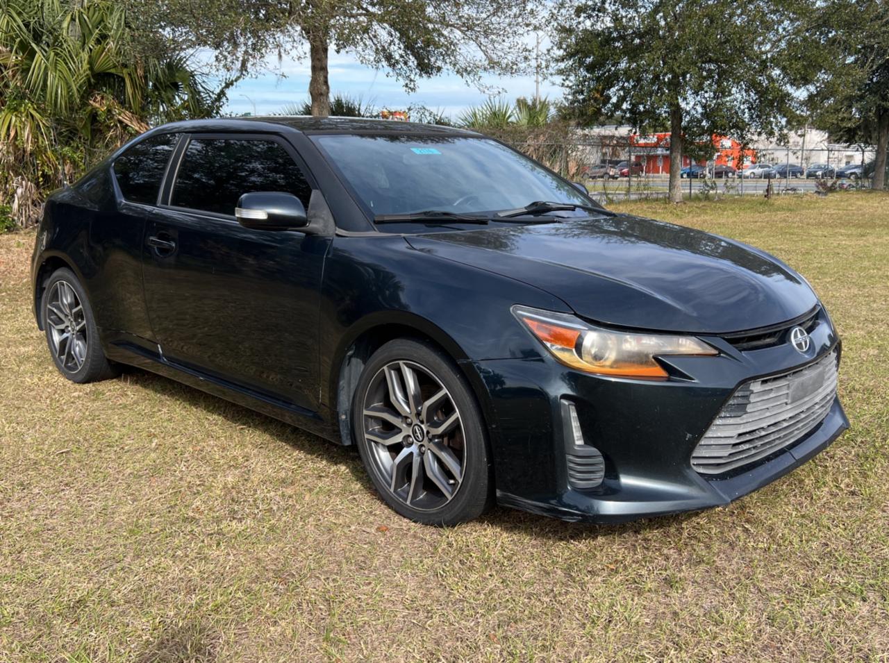 2015 TOYOTA SCION TC  2015 image