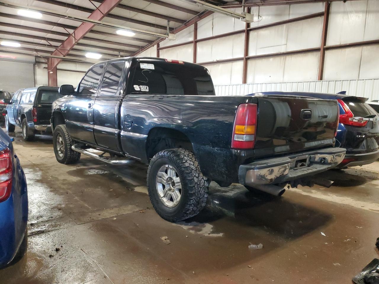 Изображение 2 2000 CHEVROLET SILVERADO K1500 2000 с VIN 2GCEK19V8Y1316055