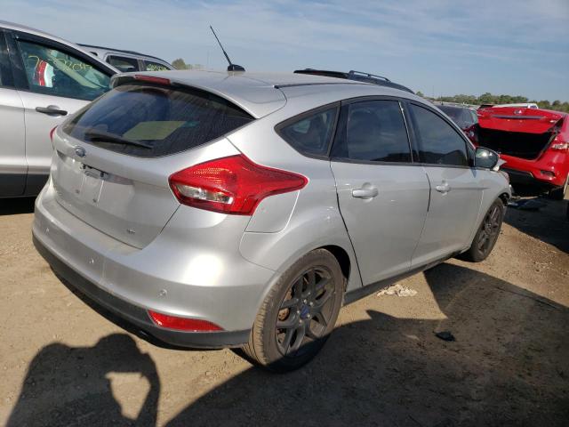 Image 3 of 2016 FORD FOCUS SE 2016 with VIN 1FADP3K28GL330366