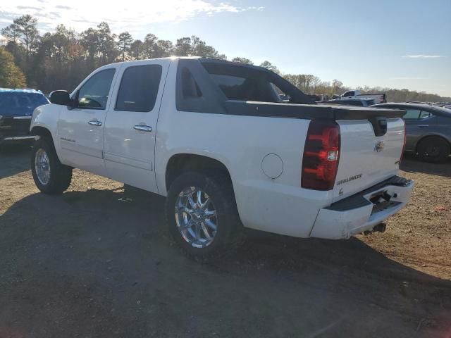 Image 2 of 2010 CHEVROLET AVALANCHE LT 2010 with VIN 3GNNCFE06AG111147