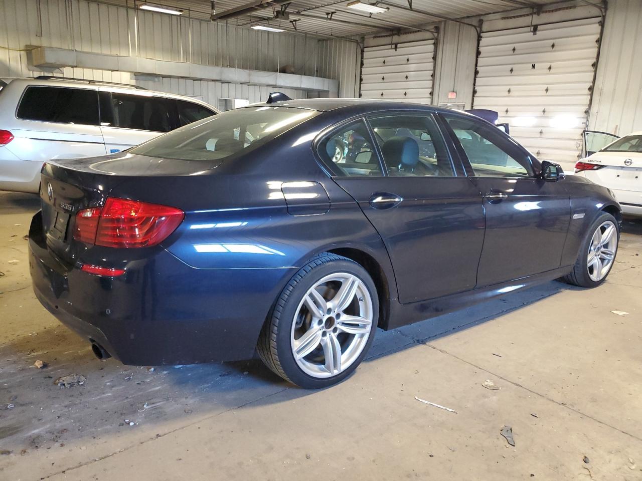 Изображение 3 2014 BMW 535 XI 2014 с VIN WBA5B3C59ED533003