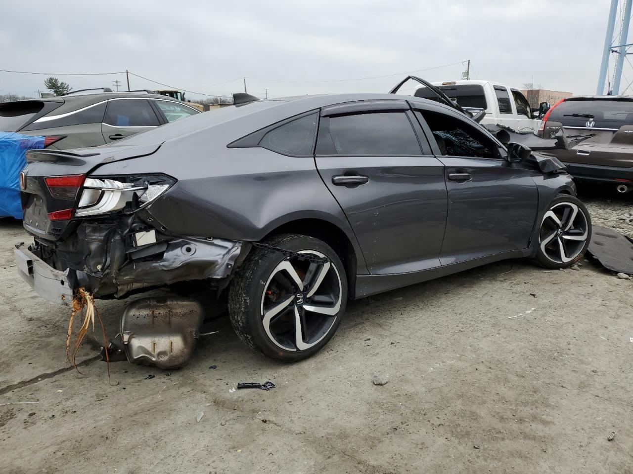 Obraz 3 z 2018 HONDA ACCORD SPORT 2018 z VIN 1HGCV2F30JA052396