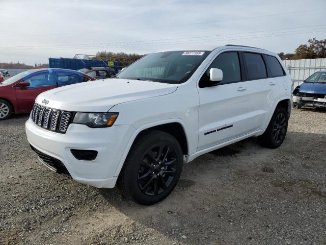 Image 1 of 2018 JEEP GRAND CHEROKEE LAREDO 2018 with VIN 1C4RJFAGXJC137420