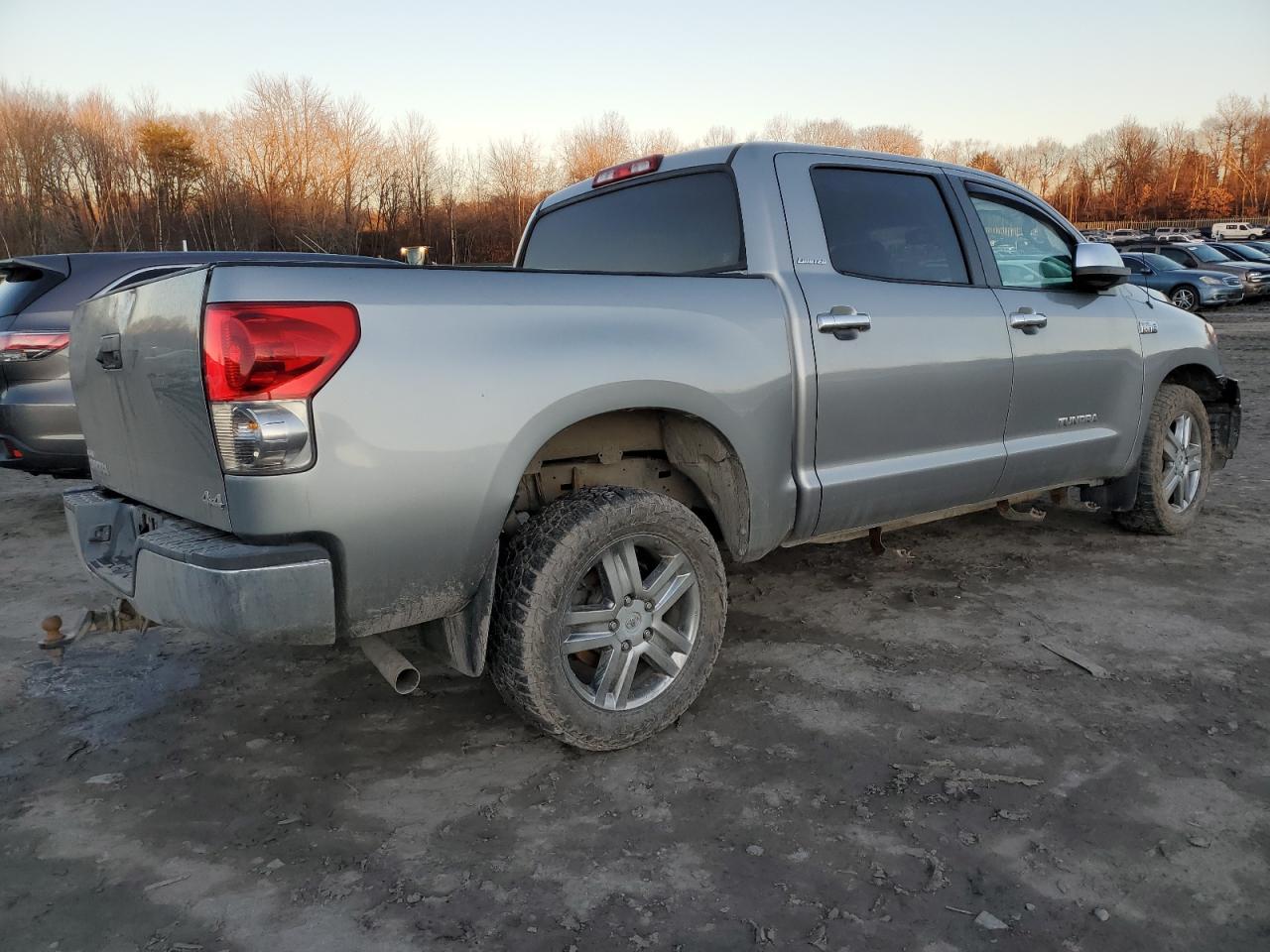 Image 3 of 2007 TOYOTA TUNDRA CREWMAX LIMITED 2007 with VIN 5TBDV58157S468139