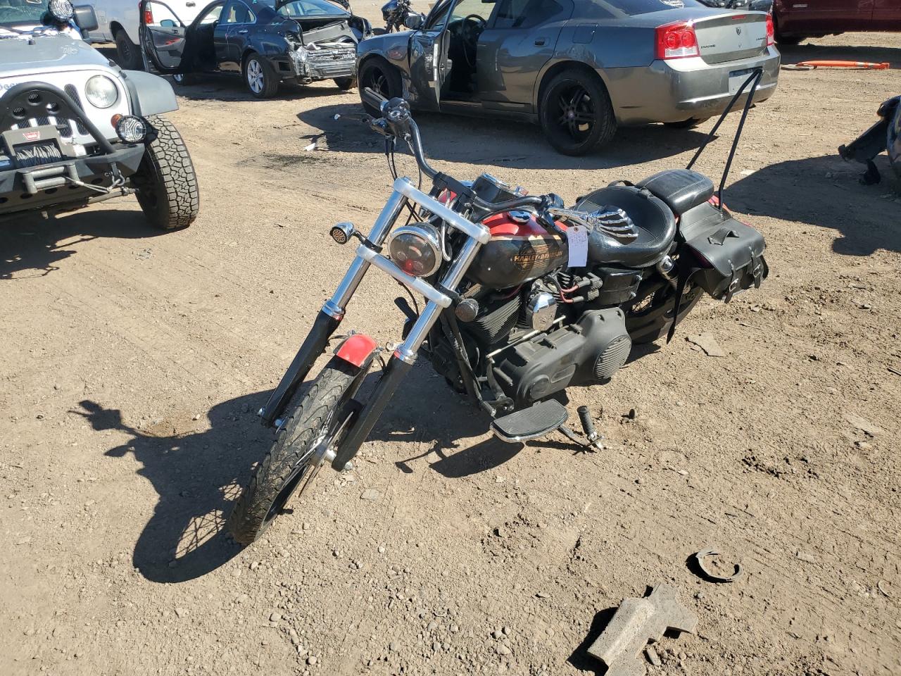 Изображение 2 2011 HARLEY-DAVIDSON FXDWG  2011 с VIN 1HD1GP412BC310145