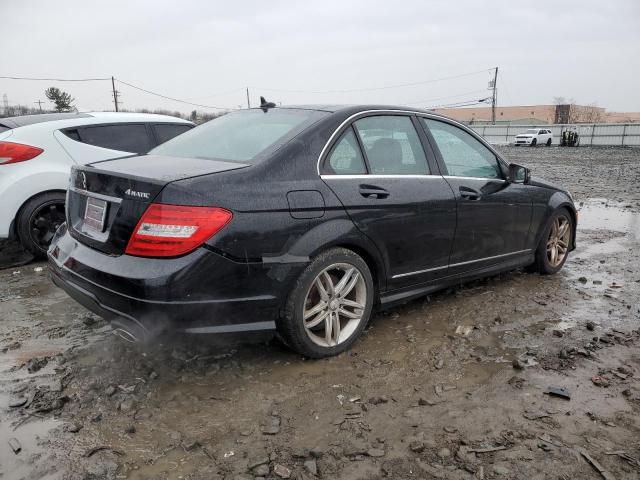 Image 3 of 2012 MERCEDES-BENZ C 300 4MATIC 2012 with VIN WDDGF8BB9CR225680