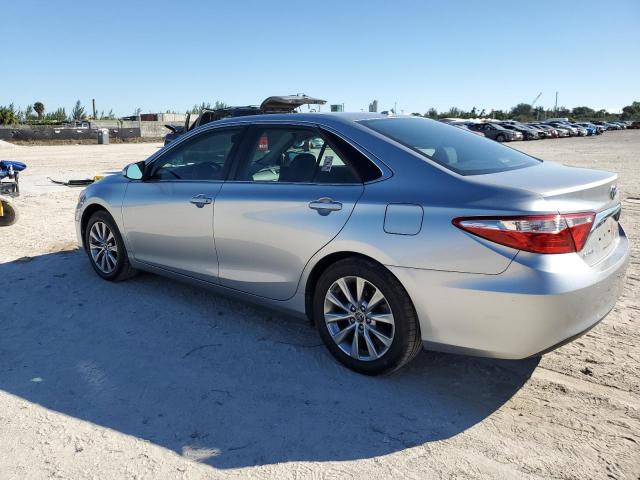 Obraz 2 z 2015 TOYOTA CAMRY LE 2015 z VIN 4T4BF1FK7FR477713