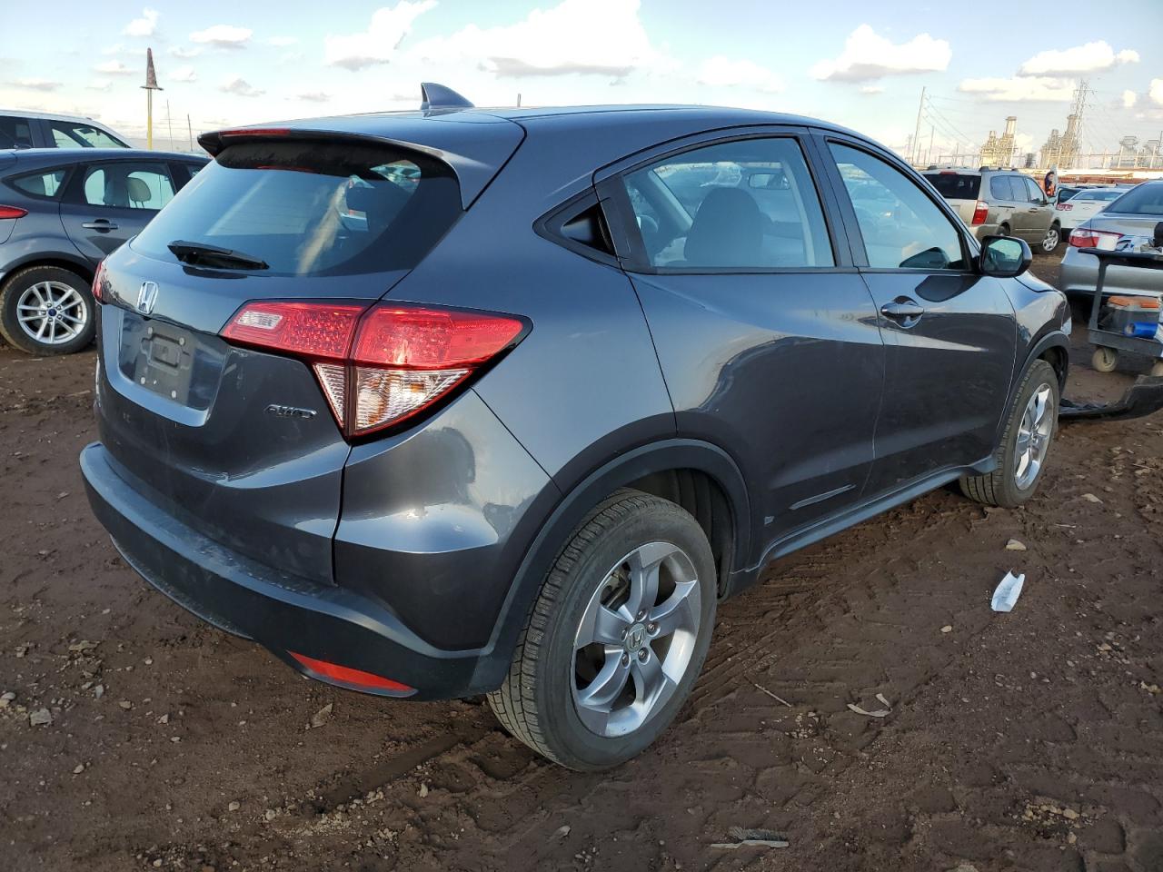 Image 3 of 2018 HONDA HR-V LX 2018 with VIN 3CZRU6H31JG705345