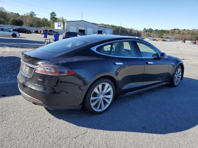 Изображение 3 2015 TESLA MODEL S 70D 2015 с VIN 5YJSA1S22FF081829